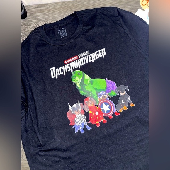 NEW 2X Dachshundvengers Graphic T-Shirt - Picture 2 of 2